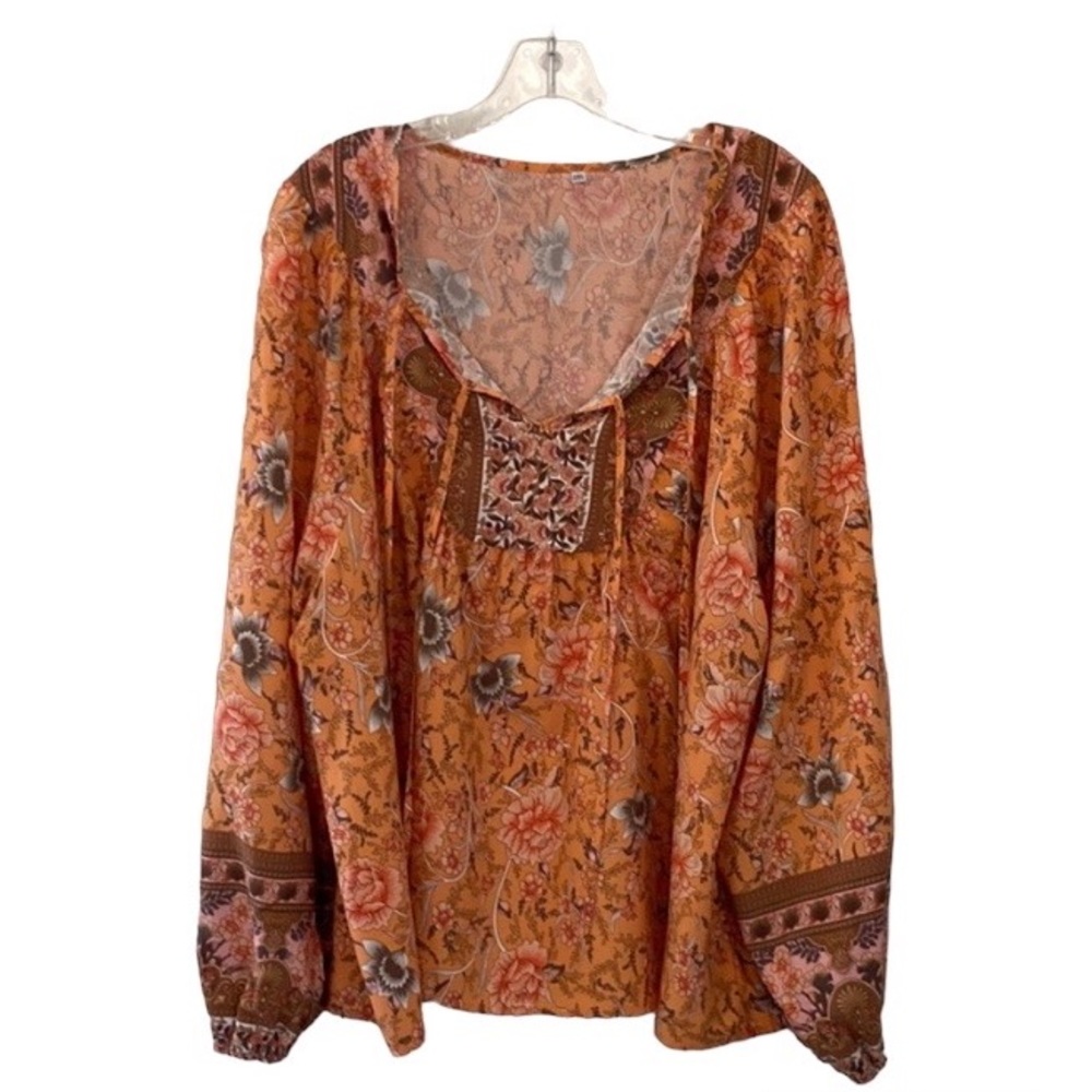 Beautiful Multi Color Floral Print Top With Tie Front Detail Size 2XL